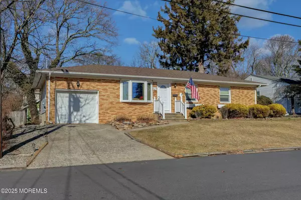 535 Hillside Avenue, Point Pleasant, NJ 08742