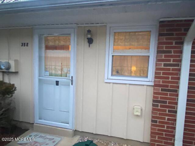 Lakewood, NJ 08701,35 Cambridge Court #E