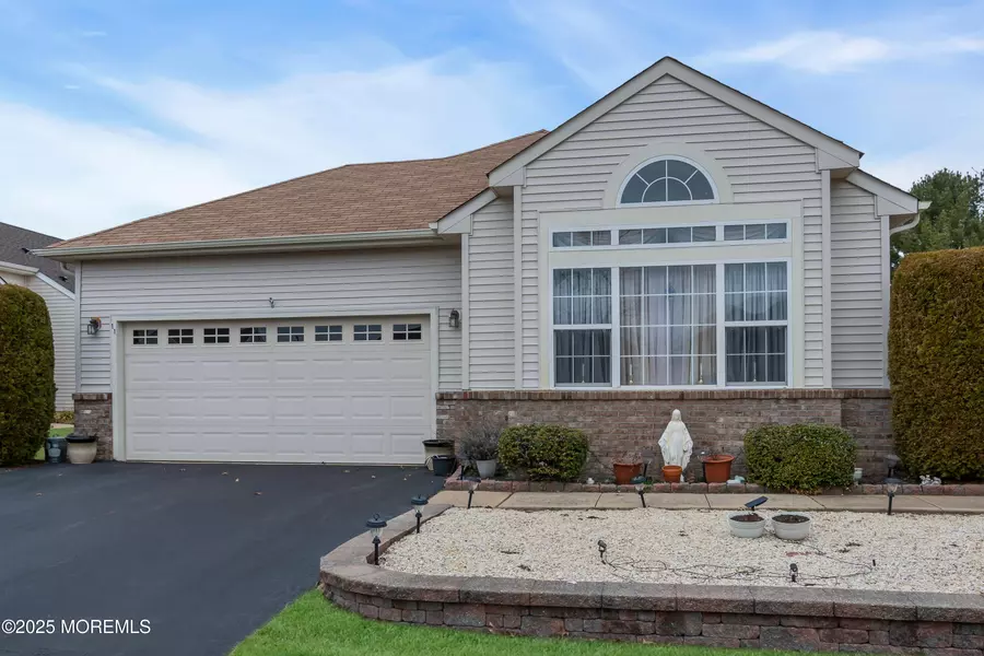 11 Torino Road, Manchester, NJ 08759