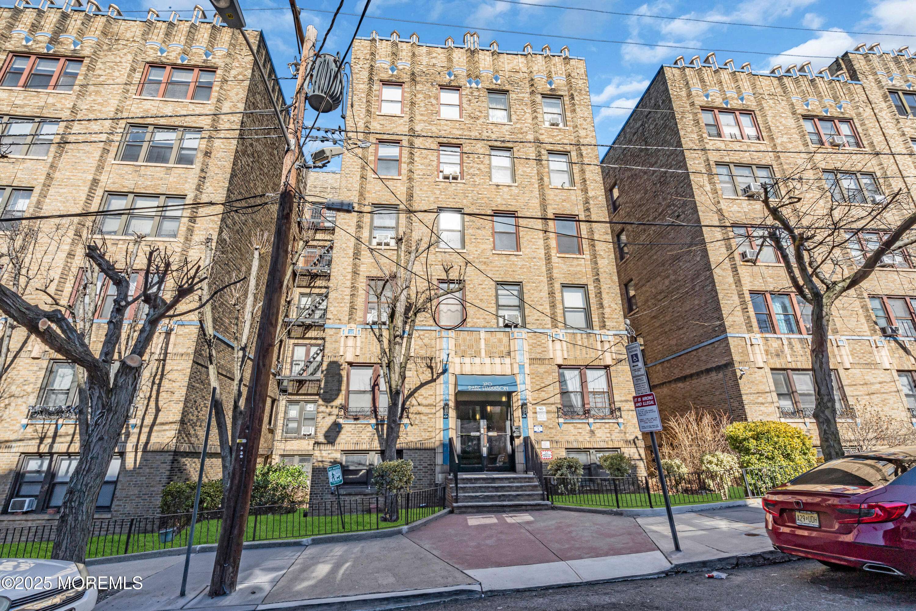 270 Harrison Avenue #104, Jersey City, NJ 07304