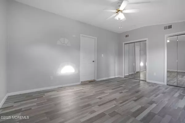 Parlin, NJ 08859,48 Pinetree Drive