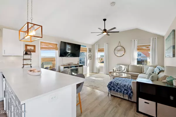 Manahawkin, NJ 08050,1168 W Mallard Drive
