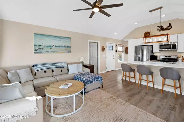 Manahawkin, NJ 08050,1168 W Mallard Drive