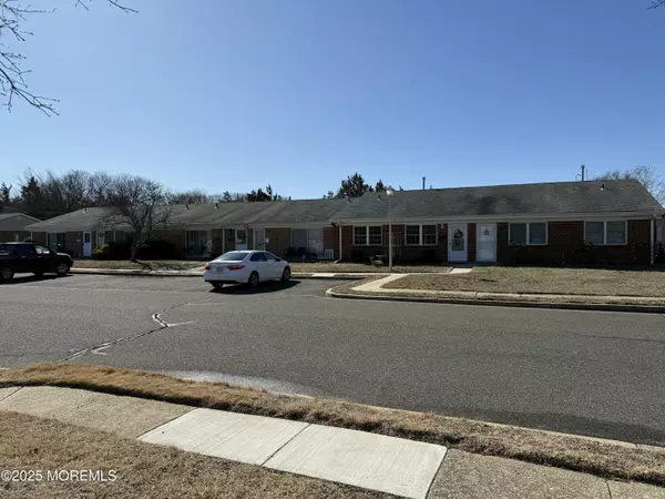 9 River Lane #135, Brick, NJ 08724