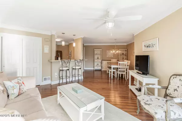 Bradley Beach, NJ 07720,631 Ocean Avenue ##302