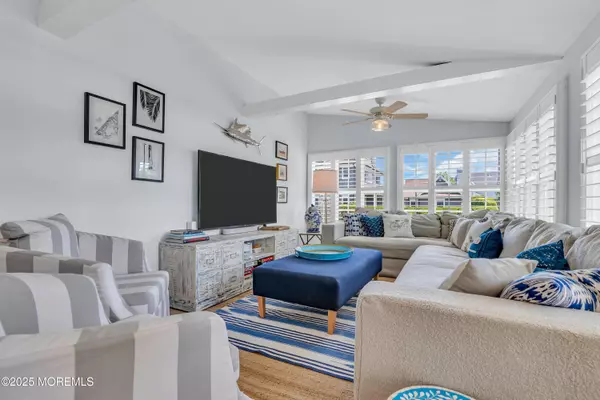 Spring Lake, NJ 07762,321 Pitney Avenue