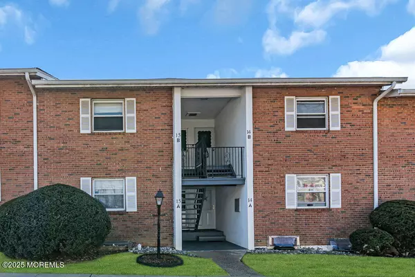 Long Branch, NJ 07740,735 Greens Avenue #15A