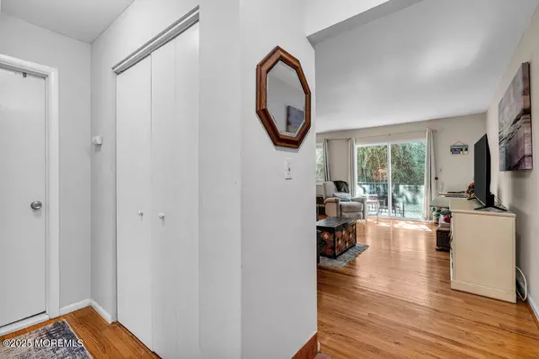 Long Branch, NJ 07740,735 Greens Avenue #15A