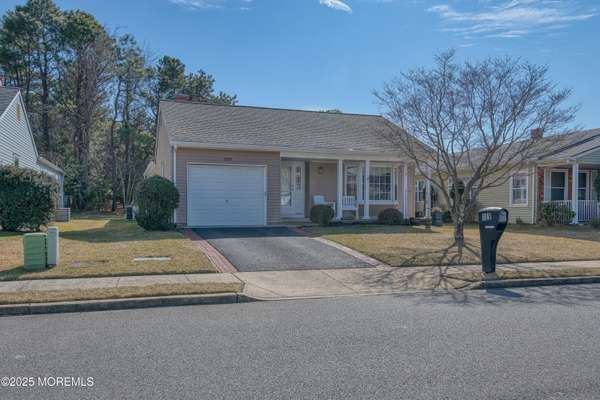 109 Paradise Boulevard, Toms River, NJ 08757