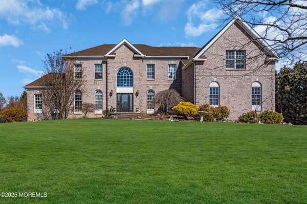 82 Stream Bank Drive, Freehold, NJ 07728