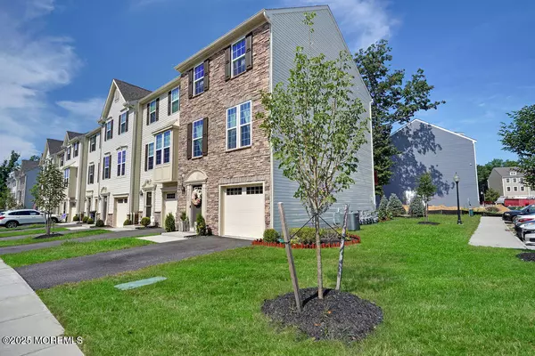 Toms River, NJ 08755,1008 Mississippi Street