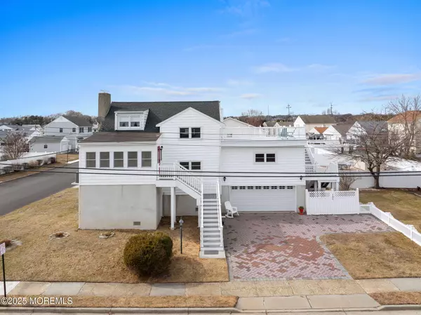 Point Pleasant Beach, NJ 08742,101 St Louis Avenue