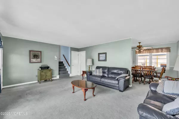 West Long Branch, NJ 07764,6 Orchard Road