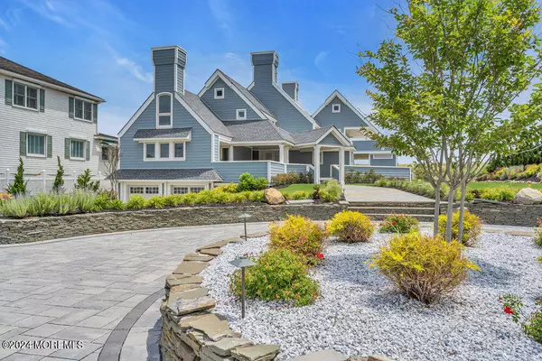 Mantoloking, NJ 08738,1063 Ocean Avenue