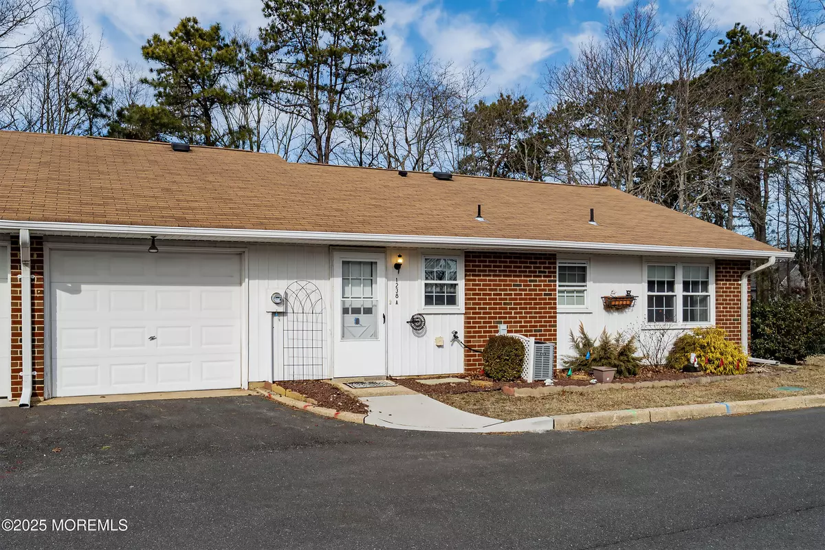 Lakewood, NJ 08701,1238 Hamilton Court