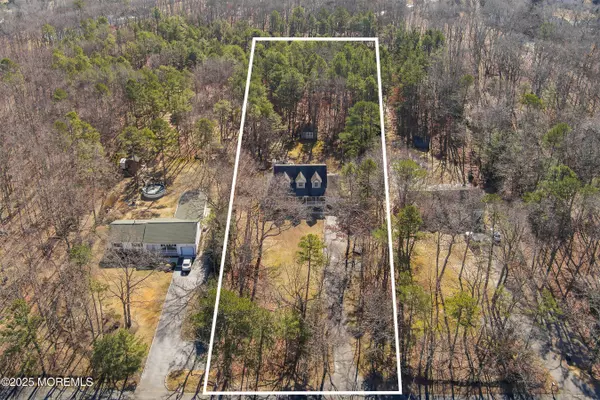 Jackson, NJ 08527,225 N Hope Chapel Road