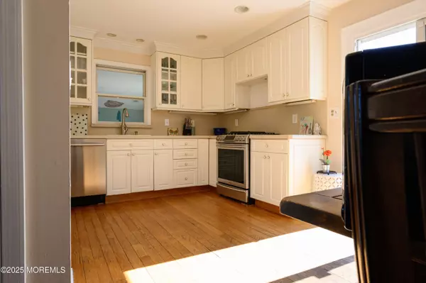 Keyport, NJ 07735,88 Jackson Street