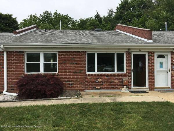 19 River Edge Drive, Brick, NJ 08724