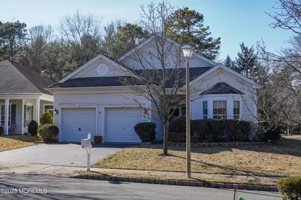 Lakewood, NJ 08701,1 Morningside Court