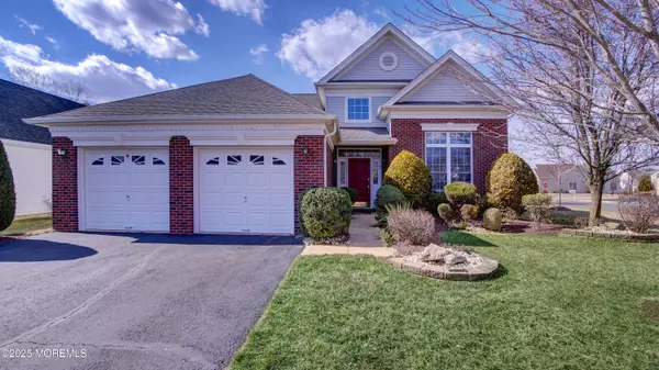 Monroe, NJ 08831,2 Tamarack Road
