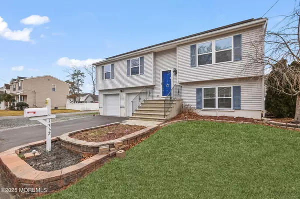 Beachwood, NJ 08722,1352 Mermaid Avenue