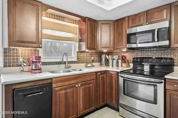 Jackson, NJ 08527,106 Cannon Boulevard