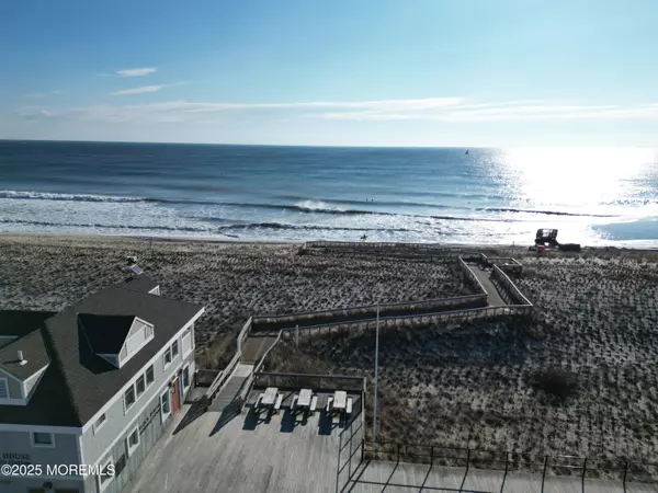 Ortley Beach, NJ 08751,71 Fielder Avenue #unit 2