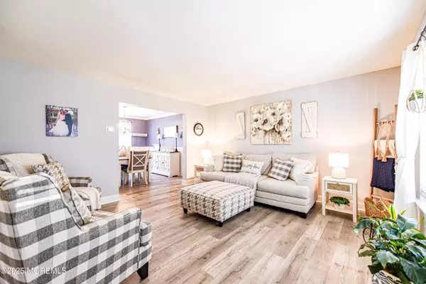 Manahawkin, NJ 08050,1066 Rudder Avenue