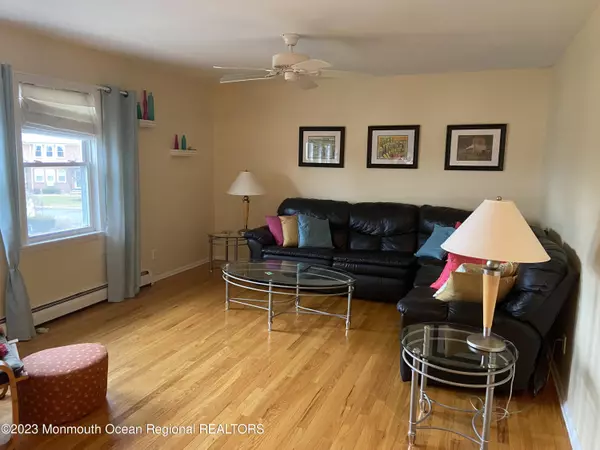 Point Pleasant Beach, NJ 08742,310 Maryland Avenue #33B