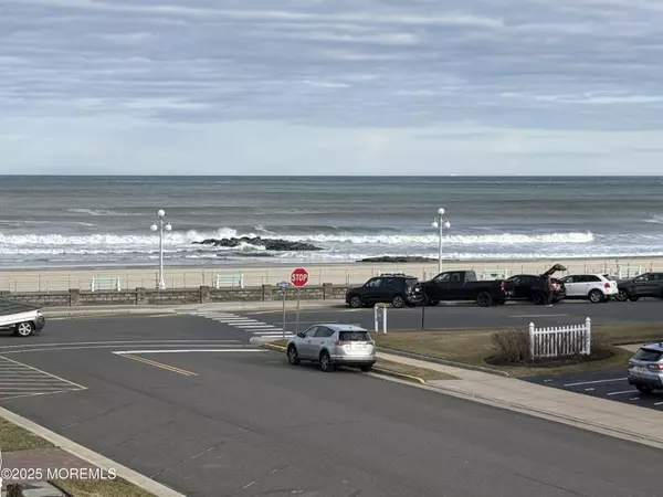 Avon-by-the-sea, NJ 07717,20 Woodland Avenue