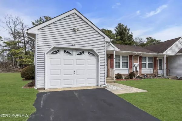 Manchester, NJ 08759,16 Easton Drive #A