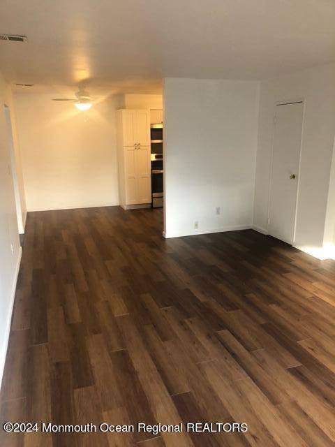 Belmar, NJ 07719,1330 State Route 71 #11A