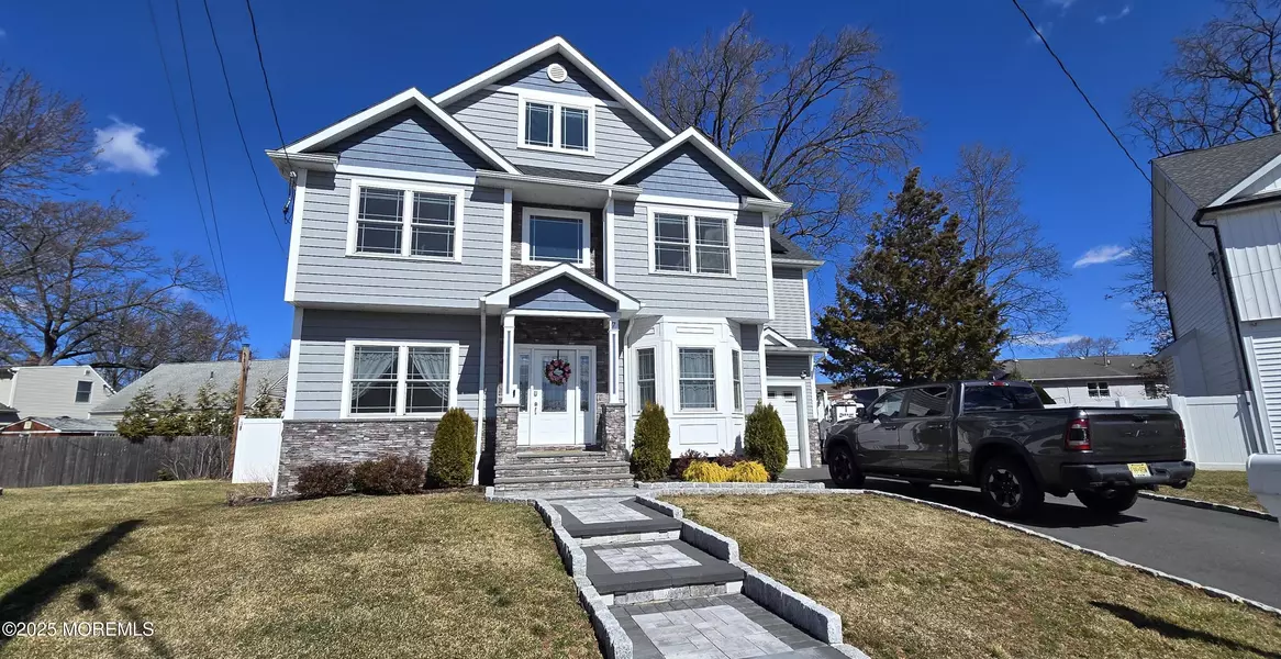 7 Cornell Circle, Clark, NJ 07066