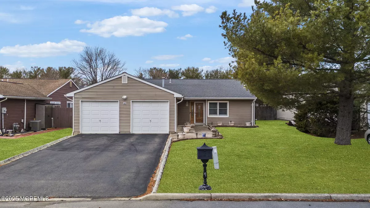 Freehold, NJ 07728,49 Scenic Drive