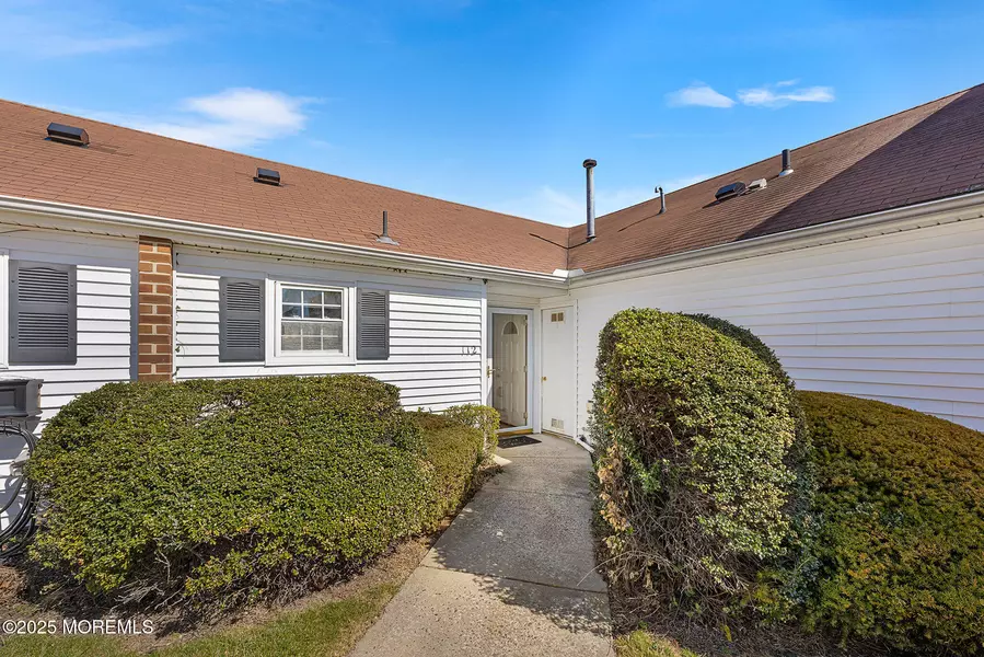 112 Walnut Drive, Spring Lake Heights, NJ 07762