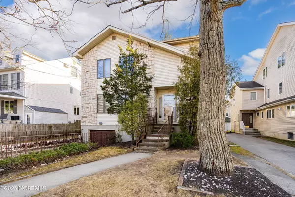 Lakewood, NJ 08701,114 Carey Street