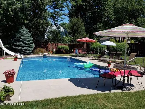 Middletown, NJ 07748,1 Merrick Court