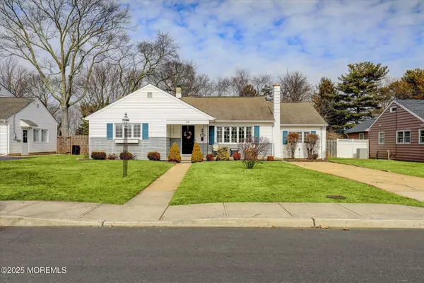 39 Delaware Avenue, West Long Branch, NJ 07764