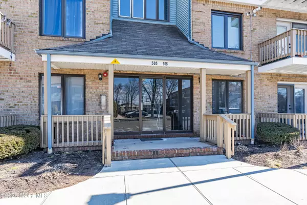 Avenel, NJ 07001,507 Peach Street #507