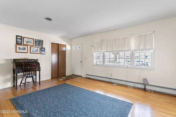 Toms River, NJ 08757,189 Westbrook Drive