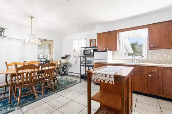 Toms River, NJ 08757,189 Westbrook Drive