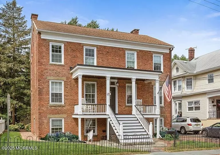 Keyport, NJ 07735,162 Broad Street