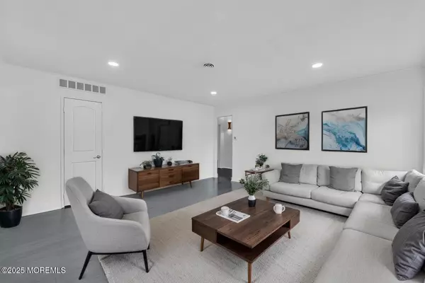 Neptune Township, NJ 07753,23 Toomin Drive