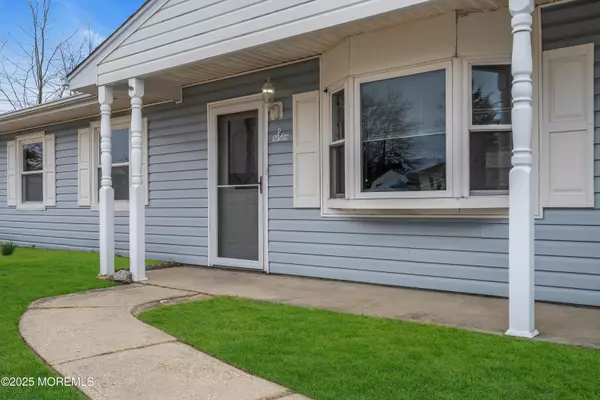 Barnegat, NJ 08005,6 Omaha Street