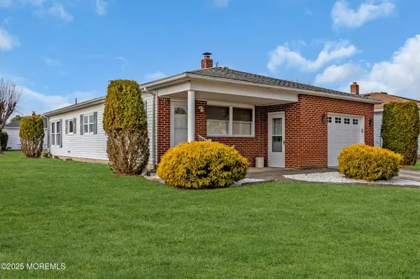 Toms River, NJ 08757,167 Biabou Drive
