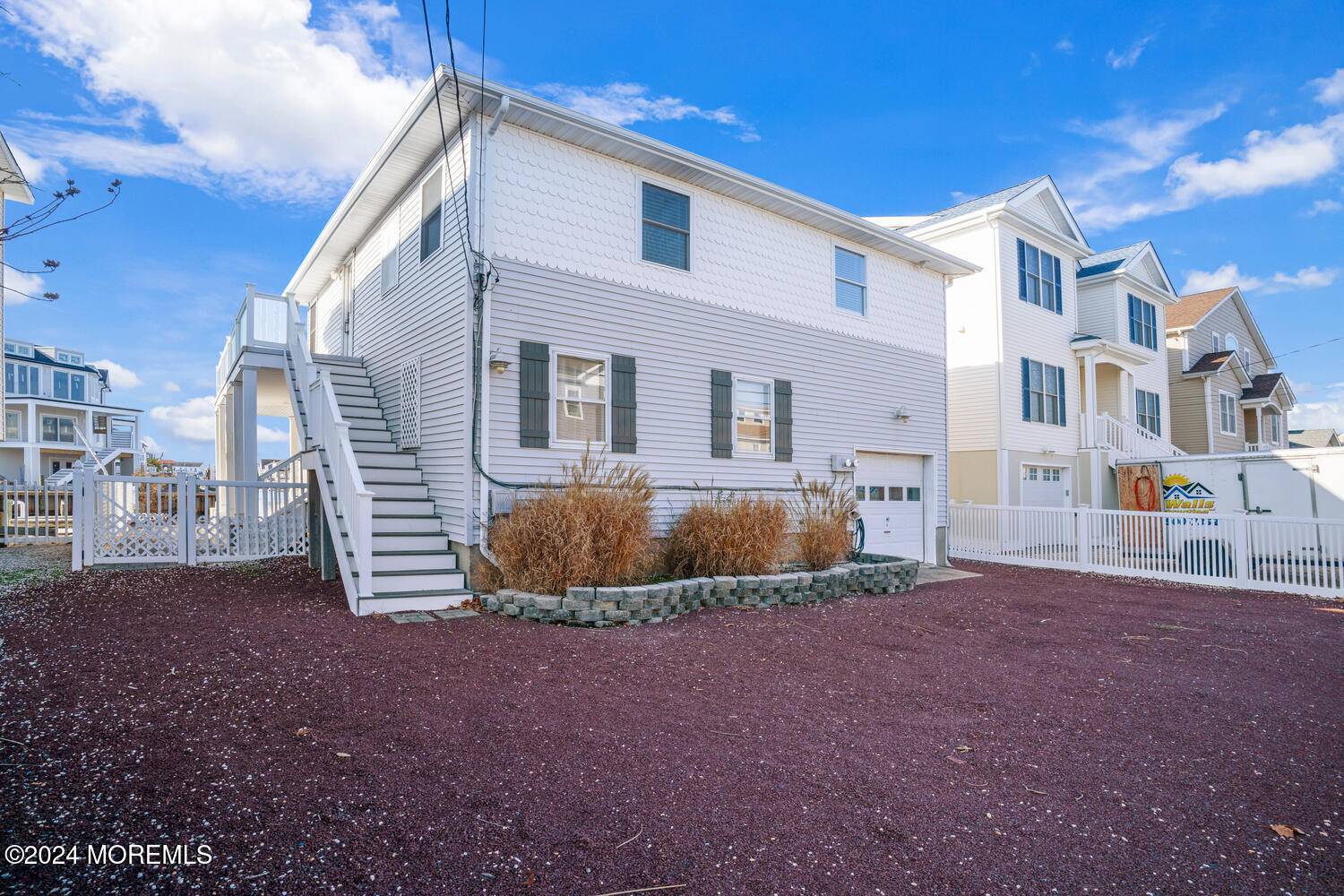 Manahawkin, NJ 08050,1427 Paul Boulevard
