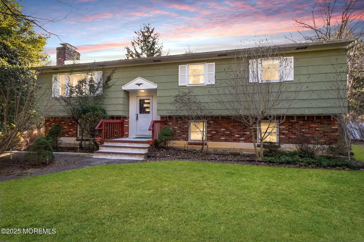 Tinton Falls, NJ 07724,223 Green Grove Road