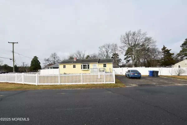 Brick, NJ 08723,20 Ashwood Drive