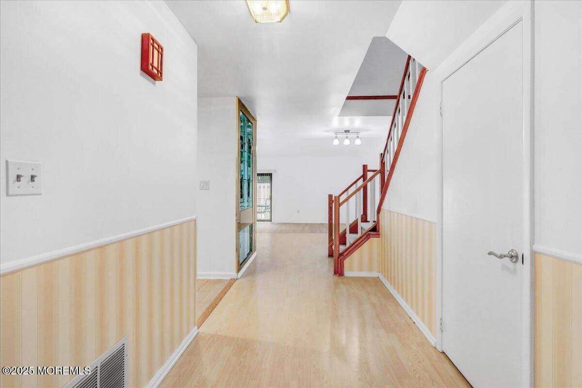 Matawan, NJ 07747,44 Lexington Circle