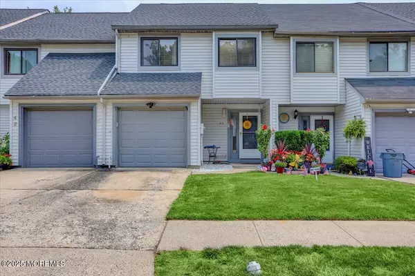 Matawan, NJ 07747,44 Lexington Circle